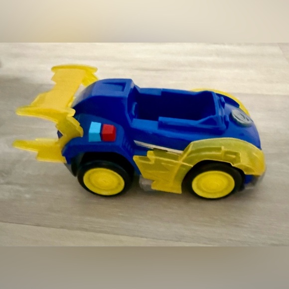 Paw Patrol Dino Rescue Chases Deluxe, Paw Patrol Mighty Pups Super Paws Set Of 3 - Picture 2 of 3